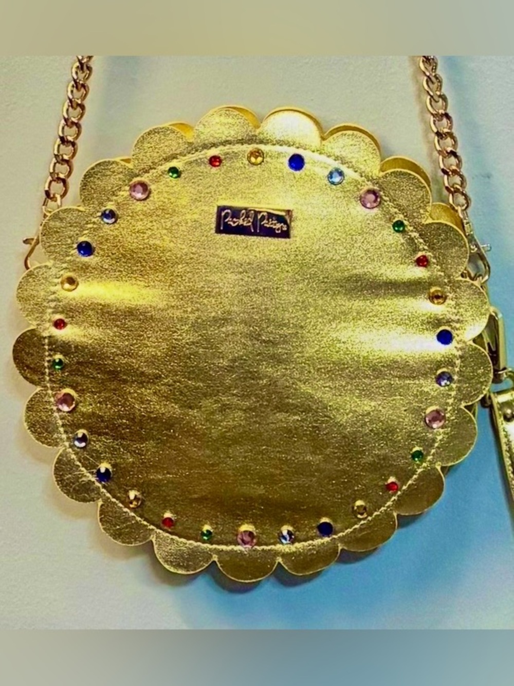PACKED PARTY 8” Round Shiny Golden Bejeweled Purse. Scalloped edge. Chain Strap.